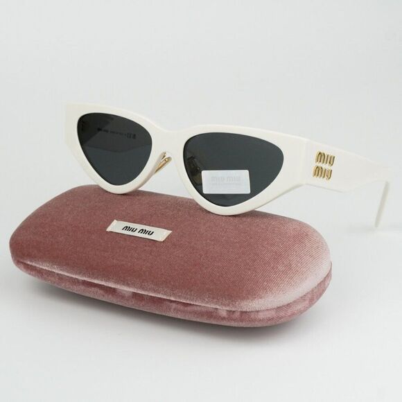 NEW Miu Miu MU03ZS 1425S0 White Dark Gray Cat Eye Women Sunglasses MU 03ZS - Picture 1 of 10